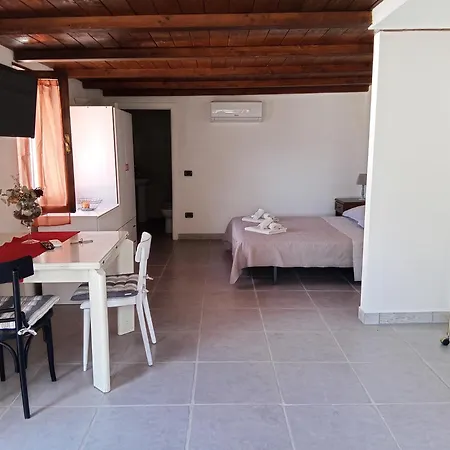 Uliveto Benedetti アパート *